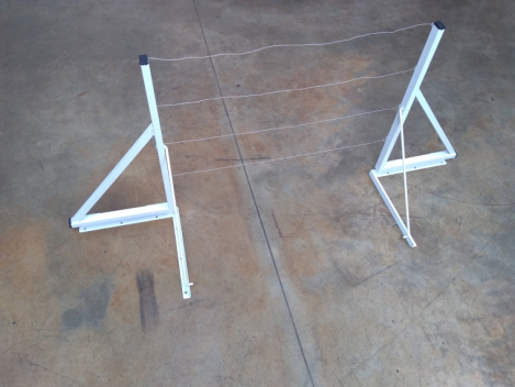 gallery/1 suporte para varal de parede articulado dobravel reforçado 80kg. medidas 60x35x35cm.